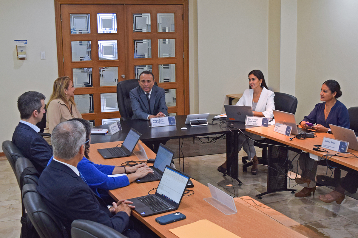 Banco Mundial y CFN concluyen negociaciones para financiamiento a mipymes