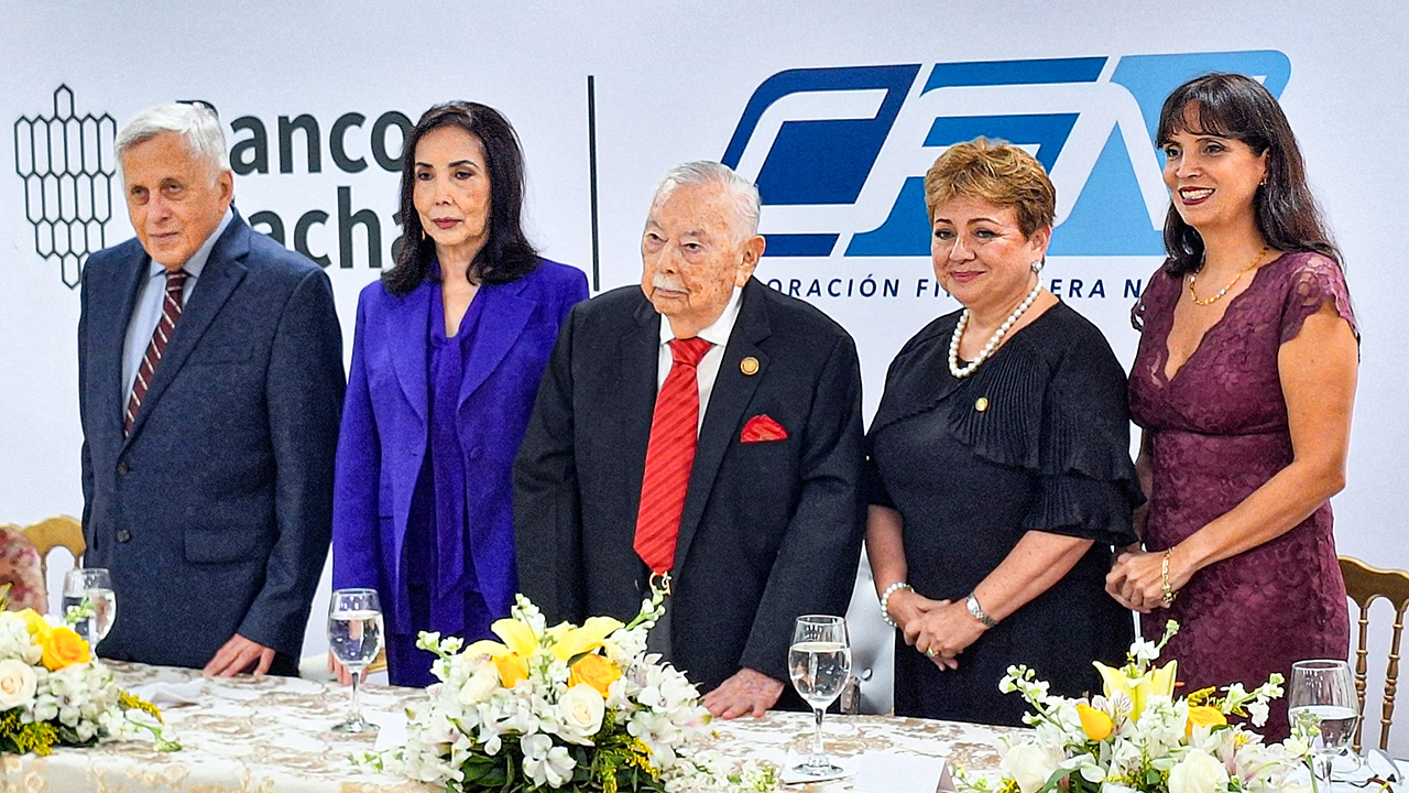 BANCO DE MACHALA Y CFN B.P. FIRMAN CONVENIO DE PARTICIPACIÓN EN LÍNEAS DE CRÉDITO PARA MIPYMES
