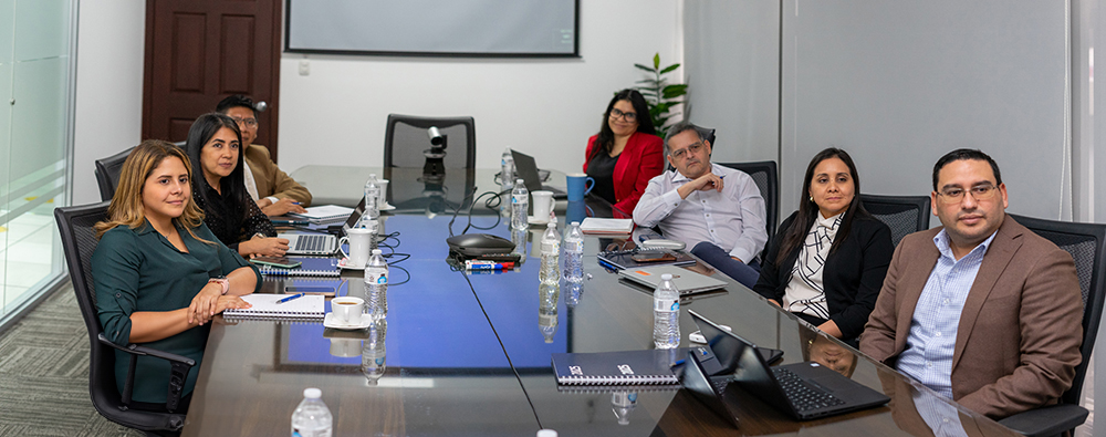 EQUIPO DE CFN CONOCE MODELO DE INCLUSIÓN FINANCIERA DE CONFIANZA SA-FGR
